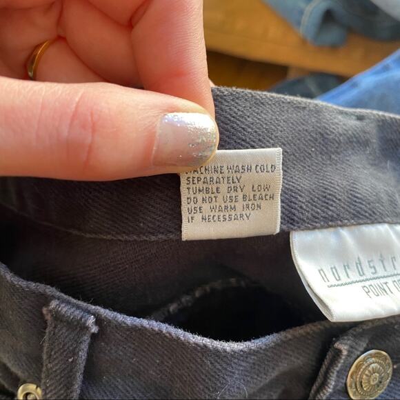 Vintage Nordstrom Black High Rise Mom Jeans - Picture 6 of 6